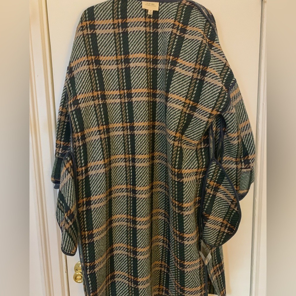 Plaid Shirt Jacket from Anthropologie. Size Medium. Brand is Two if by Sea! - Picture 4 of 4
